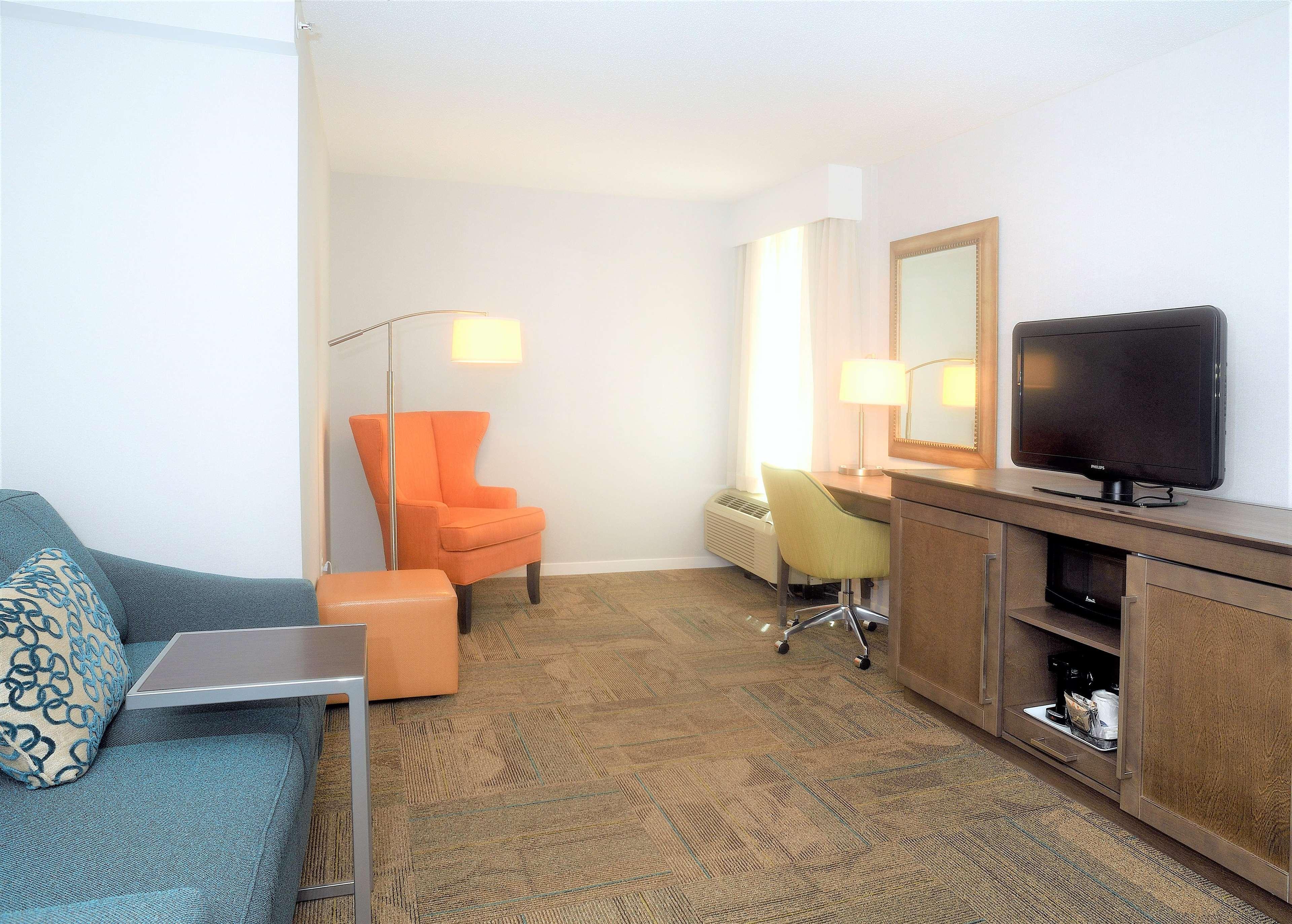 Hampton Inn Alexandria/Old Town Bagian luar foto