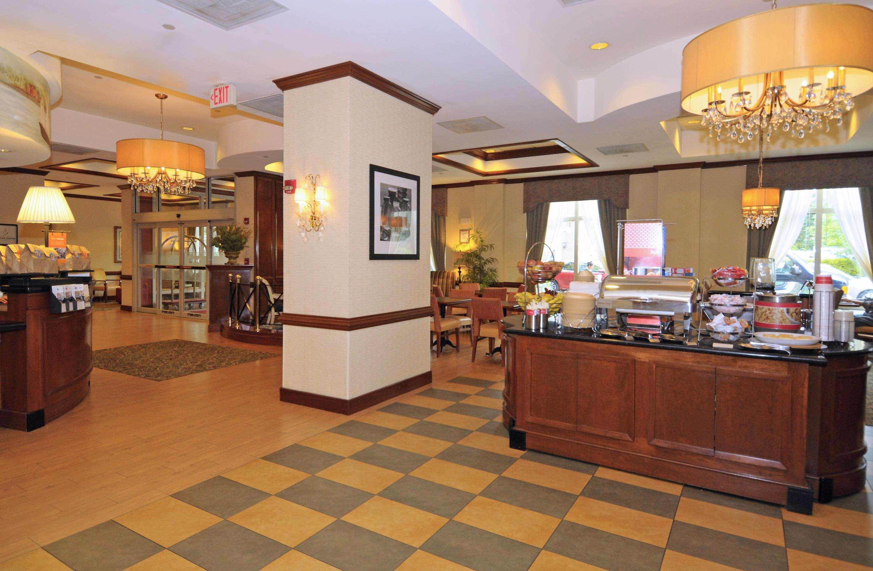 Hampton Inn Alexandria/Old Town Bagian luar foto