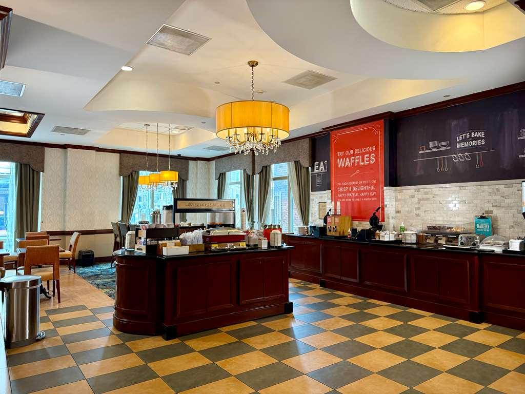 Hampton Inn Alexandria/Old Town Restoran foto