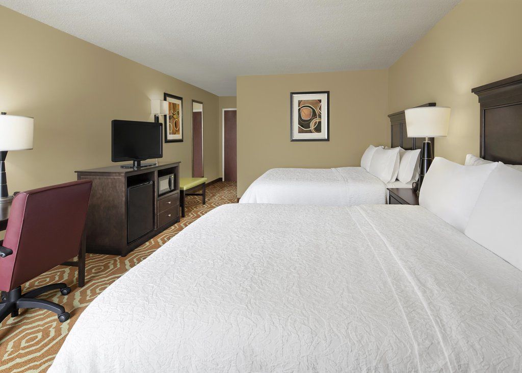 Hampton Inn Alexandria/Old Town Bagian luar foto
